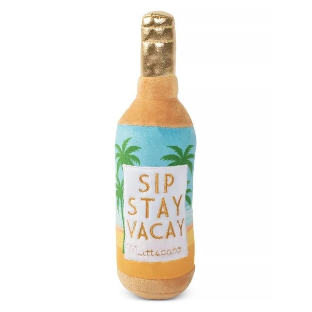 NWT Fringe Studio Plush Dog Toy Bottle Liquor Sip Stay Vacay Squeaker 💖💖